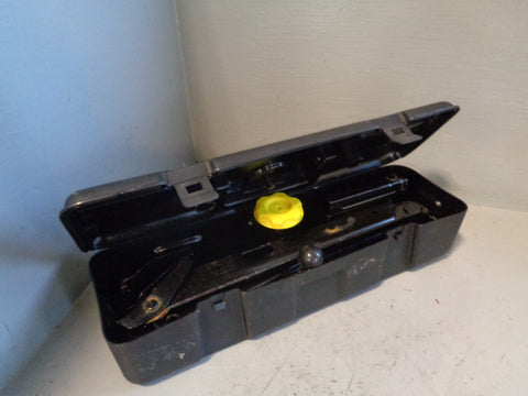 Freelander 1 Tool Kit Box Jack Wheel Brace Land Rover 1998 to 2006 L15055
