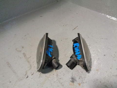 Freelander 1 Indicator Side Repeaters Pair Clear Land Rover 1998 to 2006