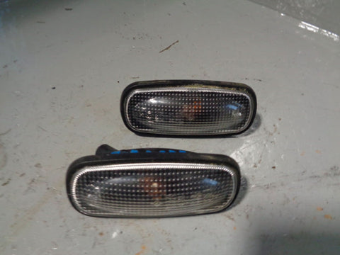 Freelander 1 Indicator Side Repeaters Pair Clear Land Rover 1998 to 2006
