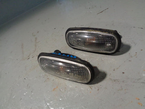 Freelander 1 Indicator Side Repeaters Pair Clear Land Rover 1998 to 2006