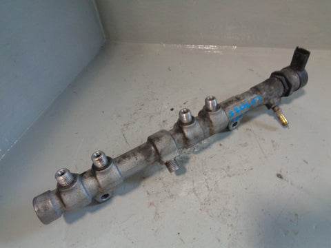 Range Rover L322 TDV8 4.4 Fuel Rail AL3Q-9D280-HC Off Side Right 2010 to 2013