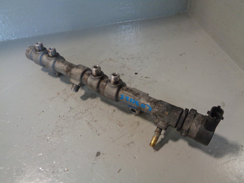 Range Rover L322 TDV8 4.4 Fuel Rail AL3Q-9D280-HC Off Side Right 2010 to 2013