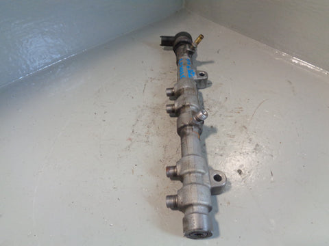 Range Rover L322 TDV8 4.4 Fuel Rail AL3Q-9D280-HC Off Side Right 2010 to 2013