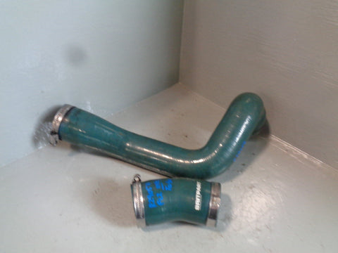 Freelander 2 Turbo Intercooler Pipes Pair Silicon Britpart Land Rover 2.2 TD4