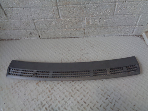 Range Rover L322 Bonnet Grill Under Windscreen 2002 to 2013 L03035
