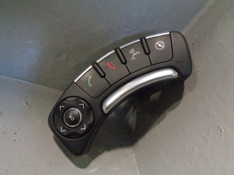 Range Rover L322 Phone Heated Steering Wheel Switches AH42-13D767-DC-1 Facelift