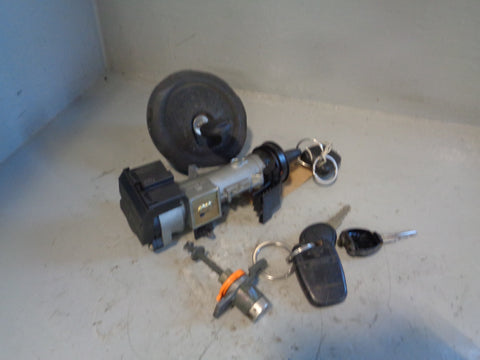 Freelander 1 Ignition Barrel and 4 x Keys Fuel Cap Door Lock Land Rover L15055