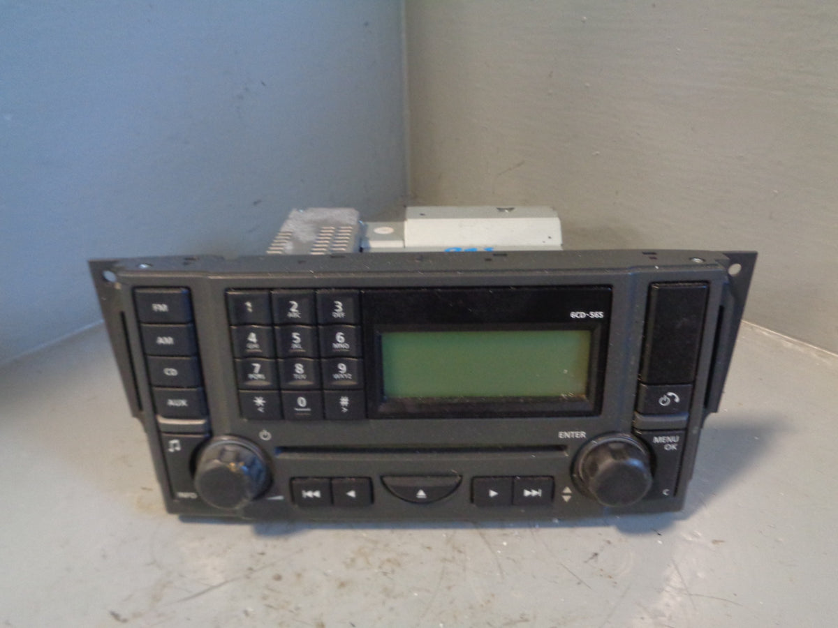 Range Rover Sport Radio With CD Player VUX500340 HSE L320 2005 to 2009