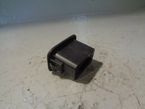 Range Rover L405 Powered Tailgate Release Switch Lower LR040339 2013 to 2017