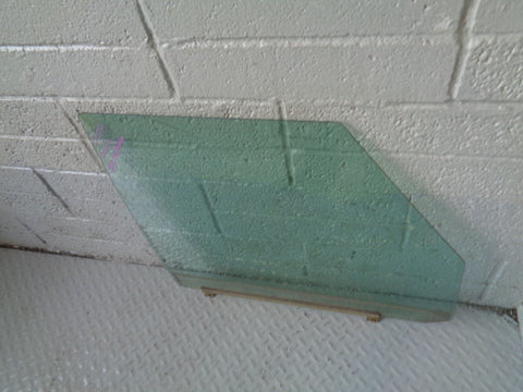 Discovery 2 Window Glass Off Side Front Land Rover 1998 to 2004