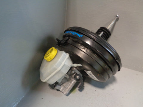 Porsche Cayenne 958 92A Brake Master Cylinder and Servo 3.0 V6 TDi 7P0.612.101.B