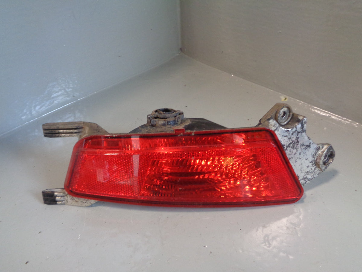 Range Rover Evoque Rear Fog Light Off Side Right BJ32-15K272 L538 2011 to 2015