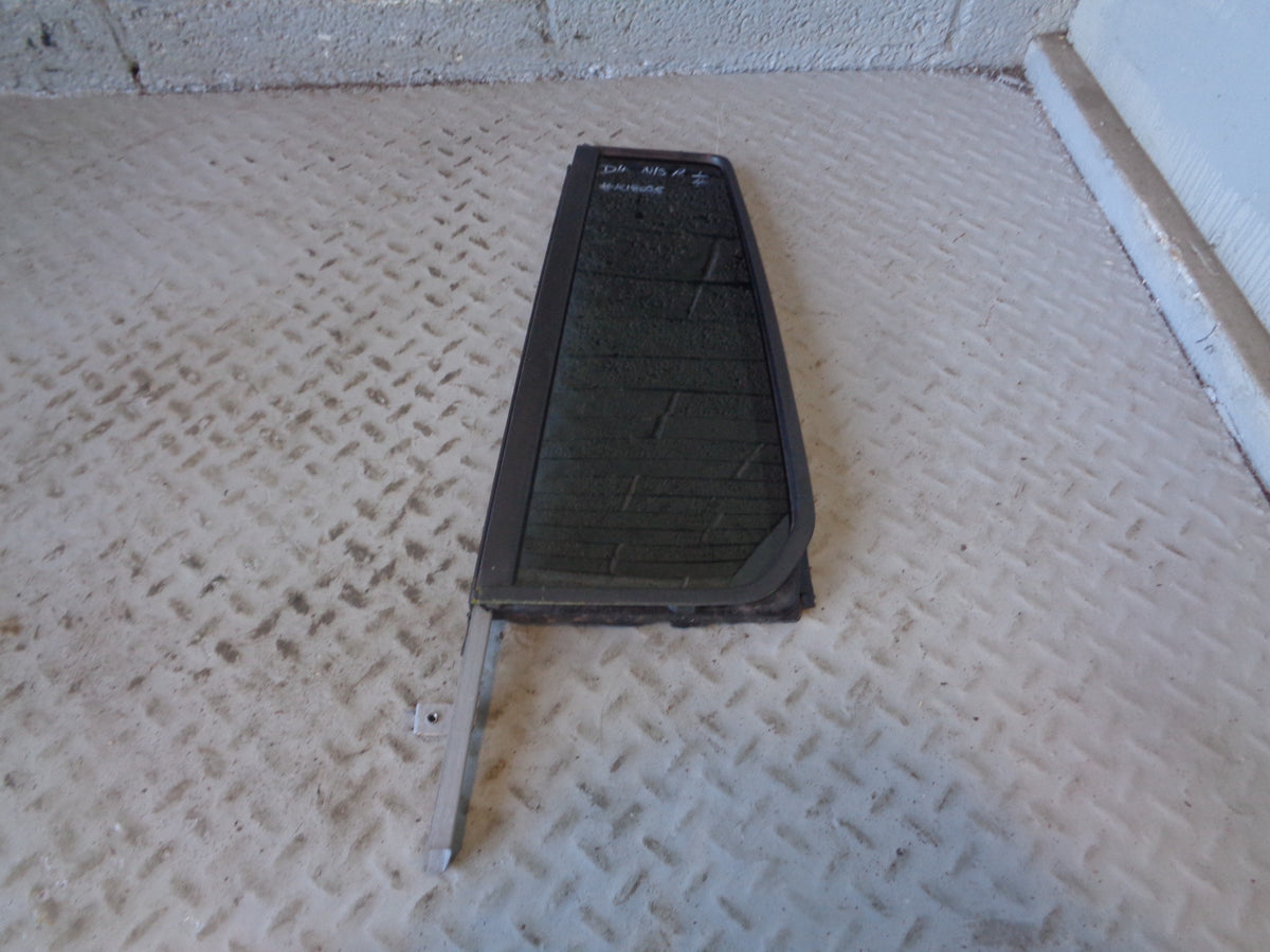 Discovery 4 Window Glass Door Near Side Rear Quarter Land Rover Tinted