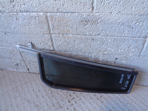 Discovery 4 Window Glass Door Near Side Rear Quarter Land Rover Tinted