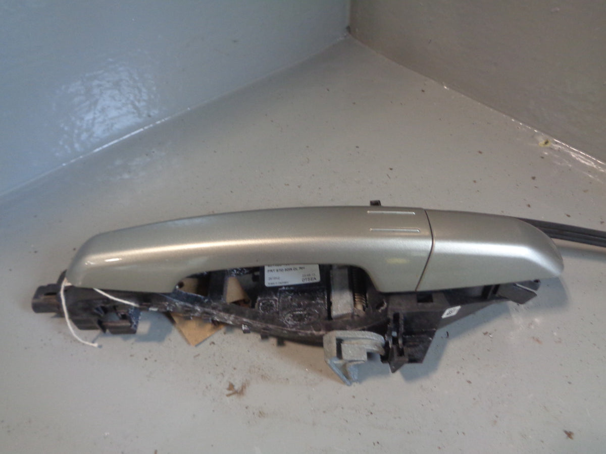 Range Rover Evoque Door Handle Exterior Off Side Front Ipanema Sand L538