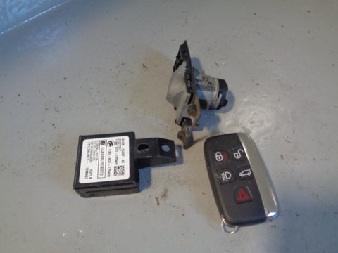 Range Rover Evoque Key Remote and Blade with Door Lock 2011 to 2015 L18065