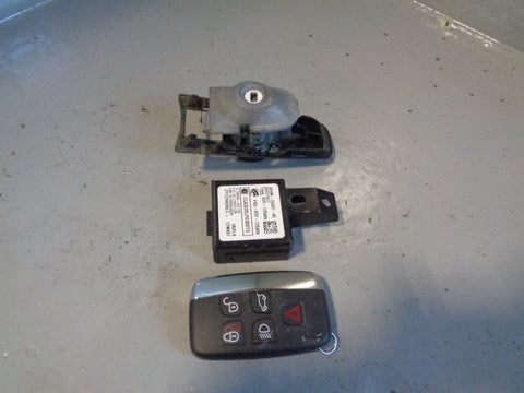 Range Rover Evoque Key Remote and Blade with Door Lock 2011 to 2015 L18065