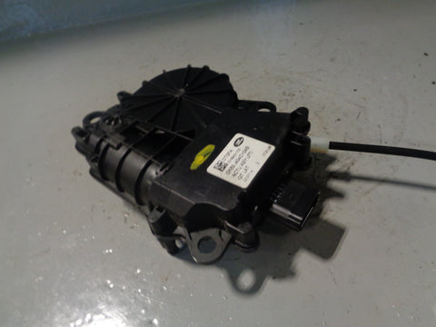 Range Rover L405 Tailgate Actuator Lower Left DK62 404C10AB 2013 to 2017
