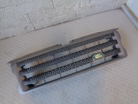 Range Rover Sport Front Grille Pre Facelift in Grey and Black L320 2005 to 2009