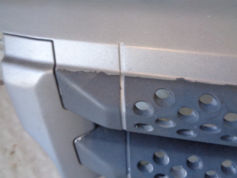 Range Rover Sport Front Grille Pre Facelift in Grey and Black L320 2005 to 2009