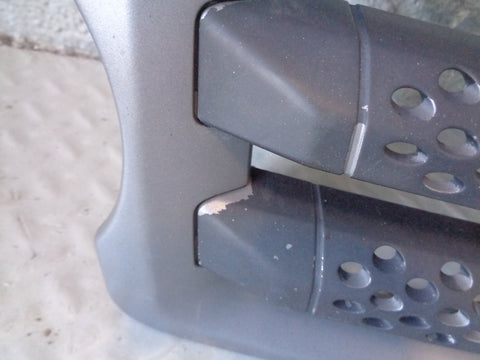 Range Rover Sport Front Grille Pre Facelift in Grey and Black L320 2005 to 2009