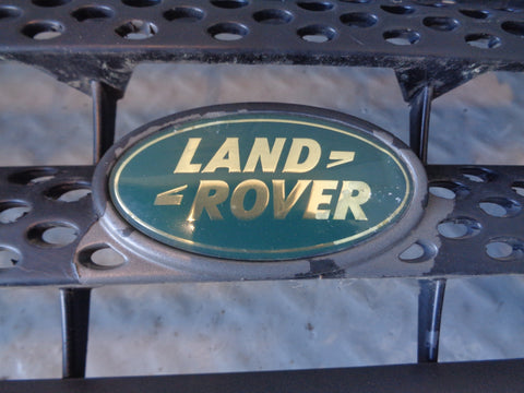 Range Rover Sport Front Grille Pre Facelift in Grey and Black L320 2005 to 2009