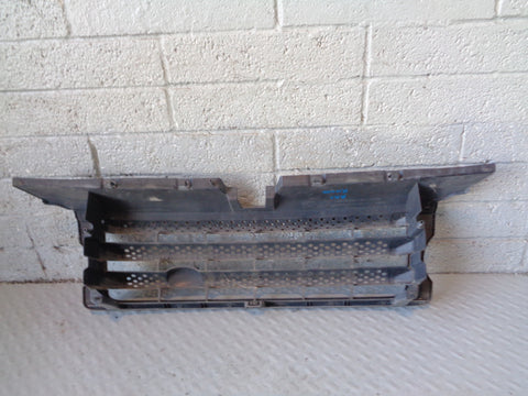 Range Rover Sport Front Grille Pre Facelift in Grey and Black L320 2005 to 2009