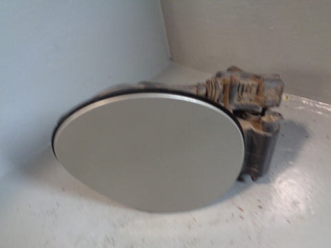 Range Rover Evoque Fuel Flap with Mechanism Ipanema Sand L538 2011 to 2018