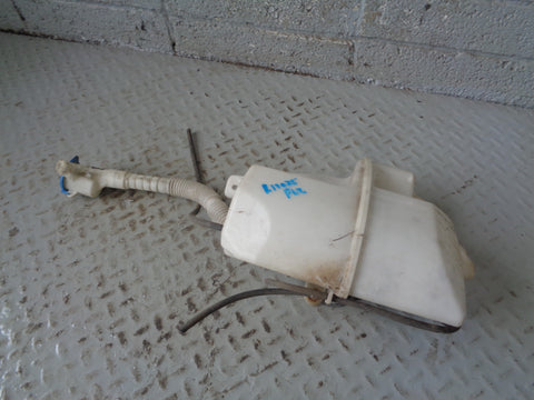 Freelander 2 Washer Bottle Windscreen and One Pump Land Rover 2006 to 2015