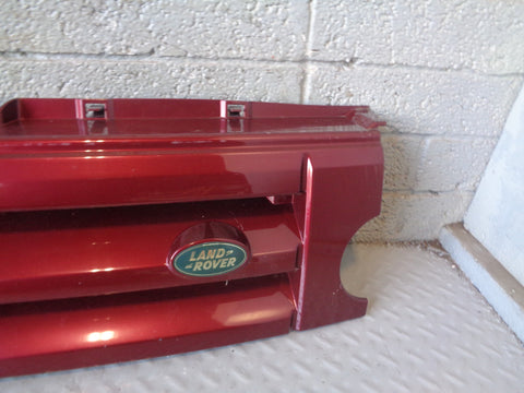 Discovery 3 Grille Front Alveston Red Land Rover 2004 to 2009 L19055