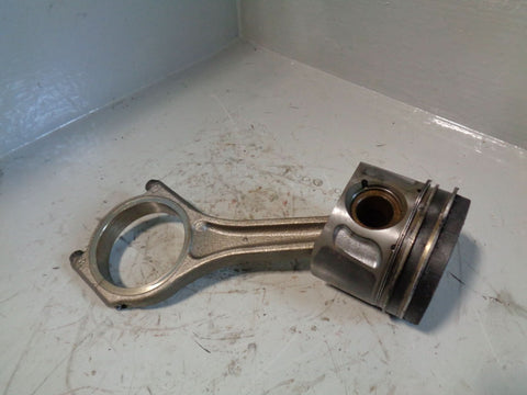 3.0 TDV6 Piston and Con Rod Land Rover Discovery 4 Range Rover Sport L320 L405
