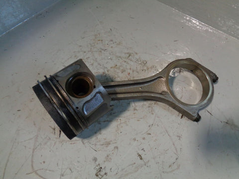 3.0 TDV6 Piston and Con Rod Land Rover Discovery 4 Range Rover Sport L320 L405