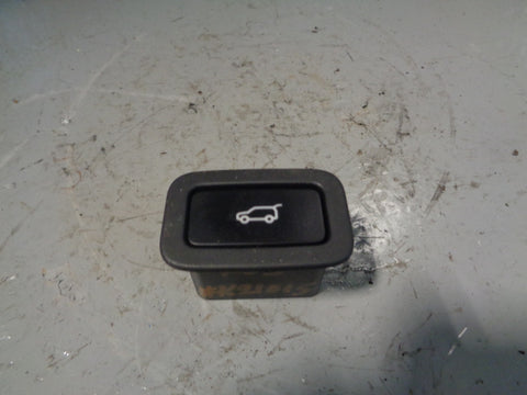 Range Rover L405 Powered Tailgate Release Switch Upper 2013 to 2017