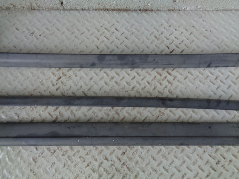 Freelander 2 Roof Rails Pair Of with Cross Bar Land Rover 2006 to 2012 D08104
