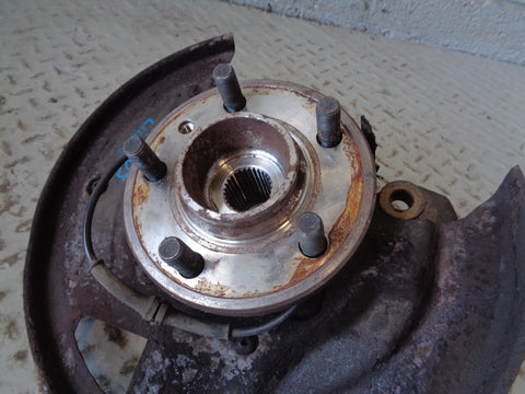 Discovery 3 Hub Off Side Front with ABS Sensor Land Rover 2004 to 2009 L11035