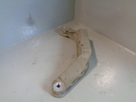 Freelander 2 TD4 Rear Diff Differential Bracket 6527110600 Land Rover