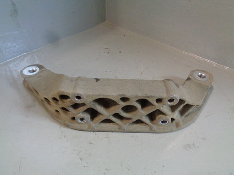 Freelander 2 TD4 Rear Diff Differential Bracket 6527110600 Land Rover