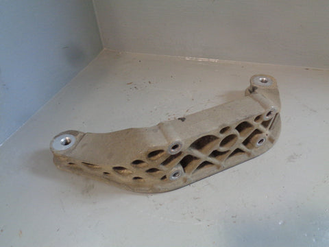 Freelander 2 TD4 Rear Diff Differential Bracket 6527110600 Land Rover