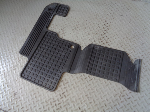 Discovery 3 Floor Mat Rear Right 2nd Row Rubber Heavy Duty Land Rover L11035