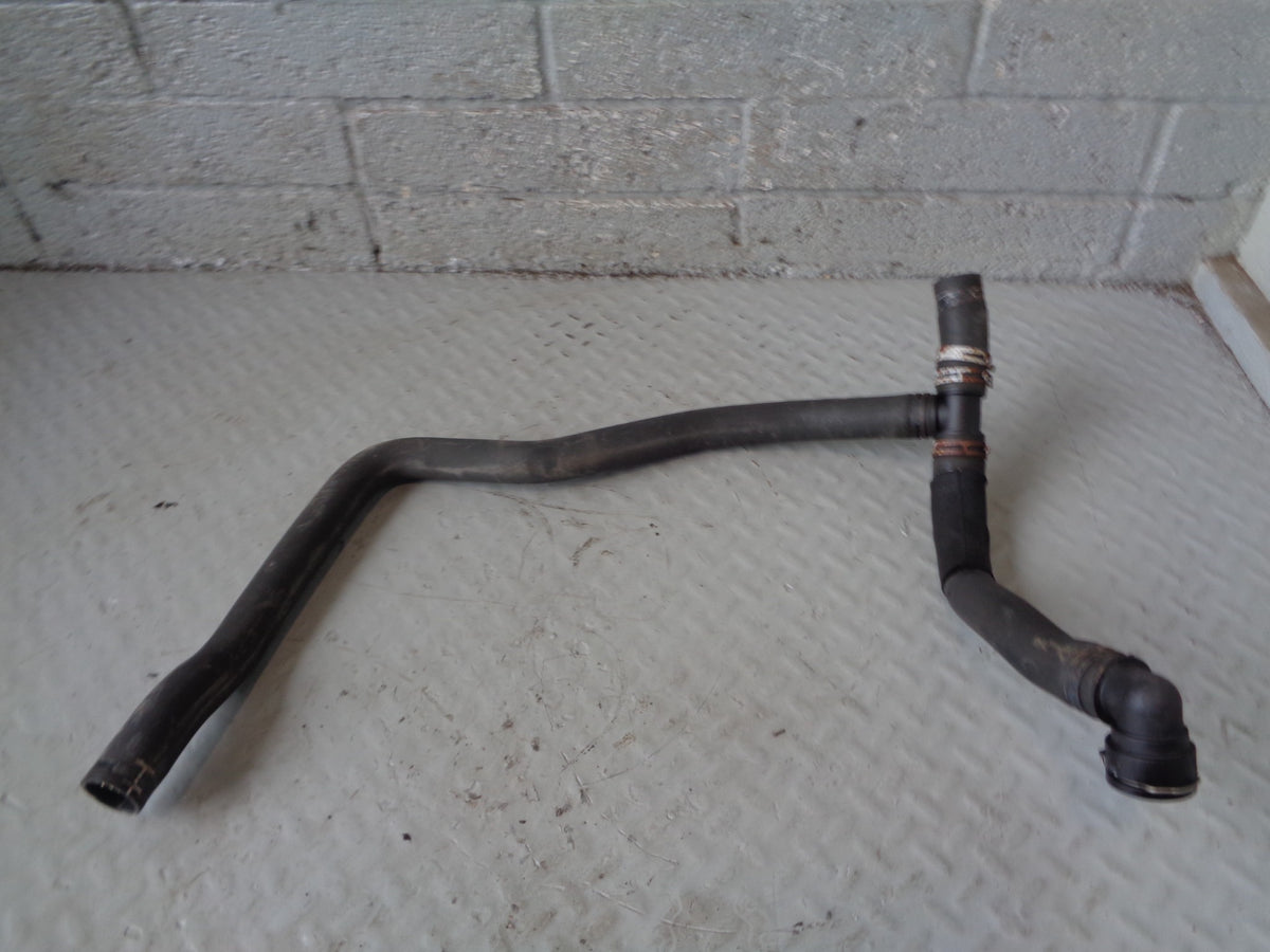 Discovery 3 Top Radiator Hose 2.7 TDV6 Land Rover 2004 to 2009 No Sensor