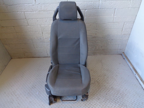 Discovery 3 Front Seats Pair Cloth Grey Manual Land Rover 2004 to 2009 K07045