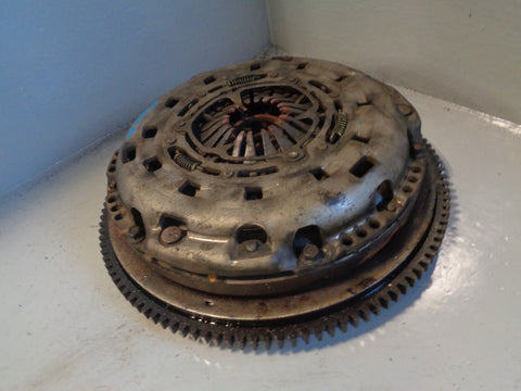 Discovery 3 Clutch Dual Mass Flywheel  2.7 TDV6 Land Rover 2004 to 2009 L11035