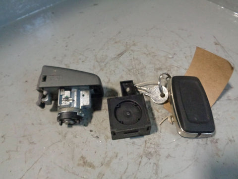 Range Rover Sport Key Set Control Module with Door Lock 2009 to 2013 L18124