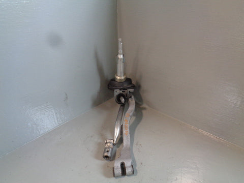 Discovery 3 Gear Linkage Manual 2.7 TDV6 Gear Stick Land Rover UKD500053