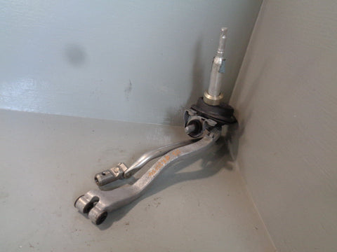 Discovery 3 Gear Linkage Manual 2.7 TDV6 Gear Stick Land Rover UKD500053