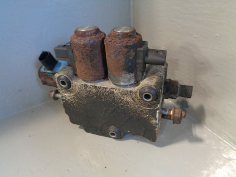Range Rover Sport ARC ACE Anti Roll Valve Block Land Rover 2005 to 2013 K03035