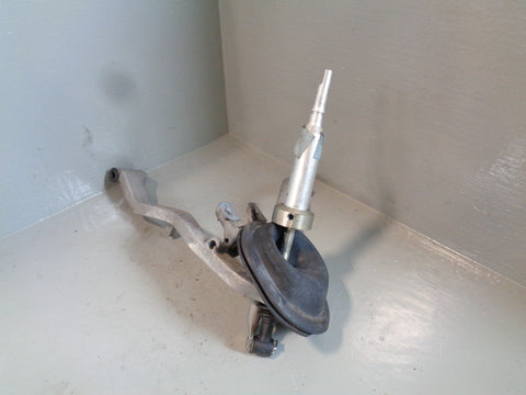 Discovery 3 Gear Linkage Manual 2.7 TDV6 Gear Stick Land Rover UKD500053