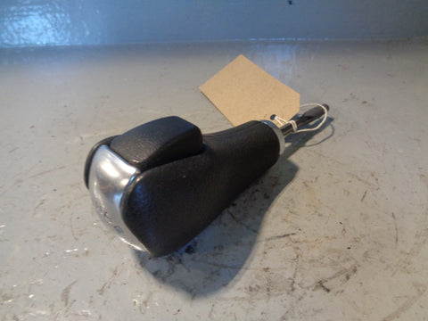 Range Rover Sport L320 Gear Knob in Black and Silver 2005 to 2013