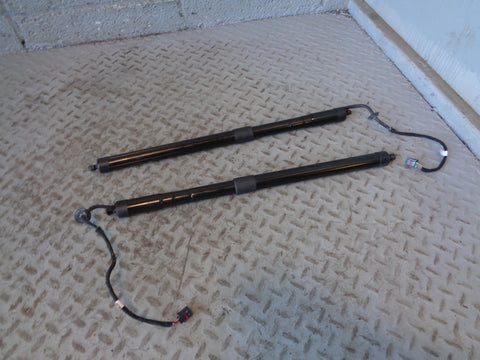 Range Rover L405 Electric Upper Tailgate Boot Actuator Struts Pair CPLA-70354-AD