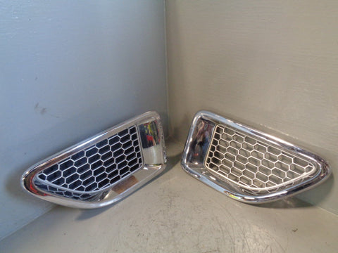 Range Rover Sport Wing Vents Pair Metal Chrome L320 LR006305 LR006306